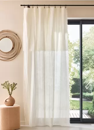 RIDEAU FLUIDE TEXTURÉ EN COTON ET LIN offre à 69,99€ sur Bouchara