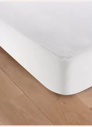 PROTÈGE-MATELAS MOLLETON DE COTON GRAND BONNET offre à 34,99€ sur Bouchara