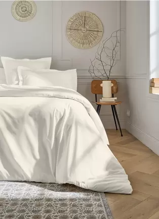 HOUSSE DE COUETTE UNIE EN PERCALE DE COTON offre à 69,99€ sur Bouchara