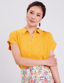Chemise manches courtes jaune moutarde femme offre à 39,99€ sur Bréal