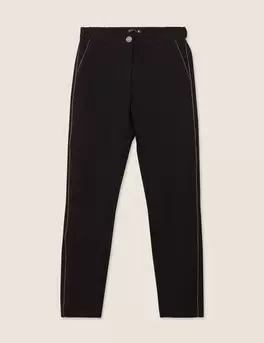 Pantalon chino ajusté 7/8ème noir femme offre à 49,99€ sur Bréal