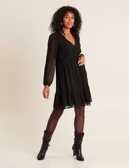 Robe évasée fluide col en V noir femme offre à 59,99€ sur Bréal