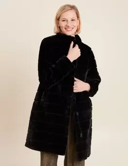 Manteau fourrure boutonné noir femme offre à 99,99€ sur Bréal