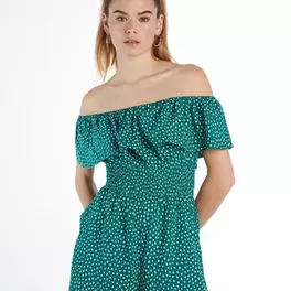 Jumpsuit with carmen neckline offre à 4,99€ sur New Yorker