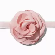 Ras-de-cou petit bouquet de fleurs satiné rose offre à 5€ sur Claire's