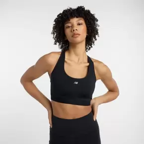 NB Essential Run Bra Femme Brassières de Sport offre à 50€ sur New Balance