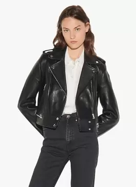 Blouson zippé en cuir | Noir offre à 445€ sur Printemps