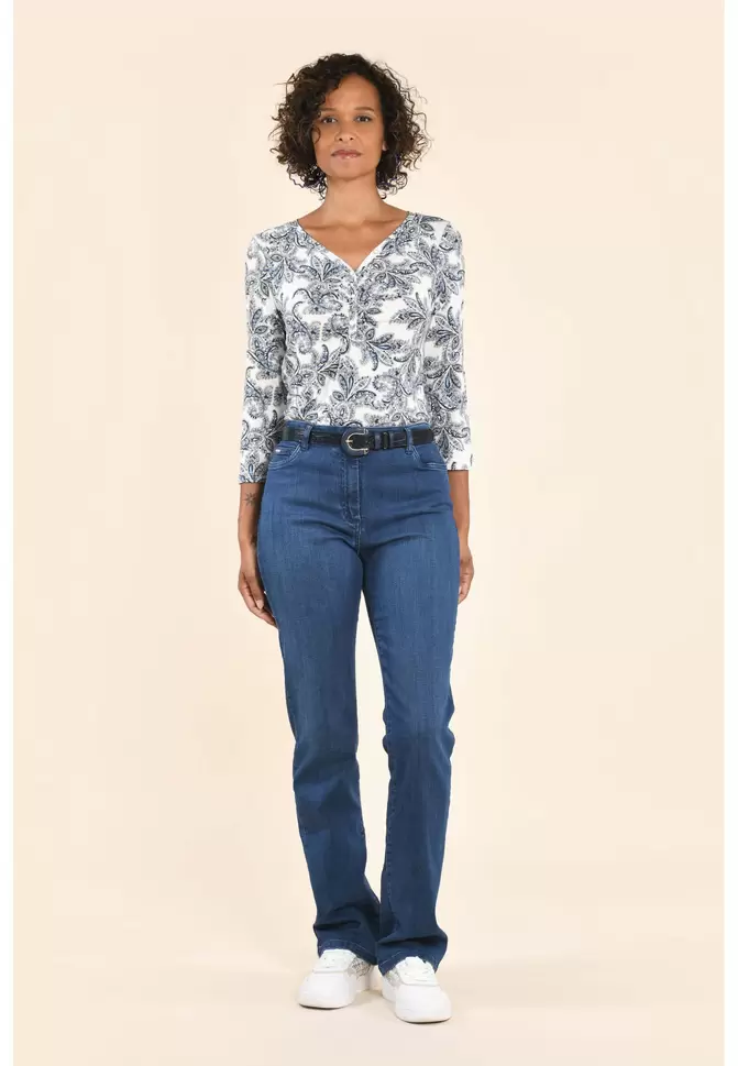 FAGOT - JEAN REGULAR - BLEU DENIM offre à 129€ sur Un Jour Ailleurs