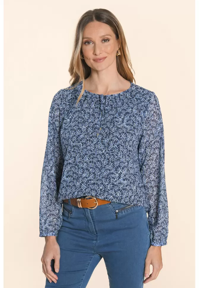 FINDIUMA - BLOUSE - BLEU offre à 139€ sur Un Jour Ailleurs