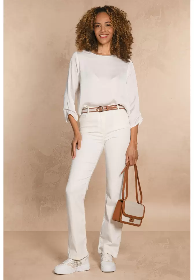 PANTALON LONG DROIT - OFF WHITE - GAKAYLA offre à 129€ sur Un Jour Ailleurs