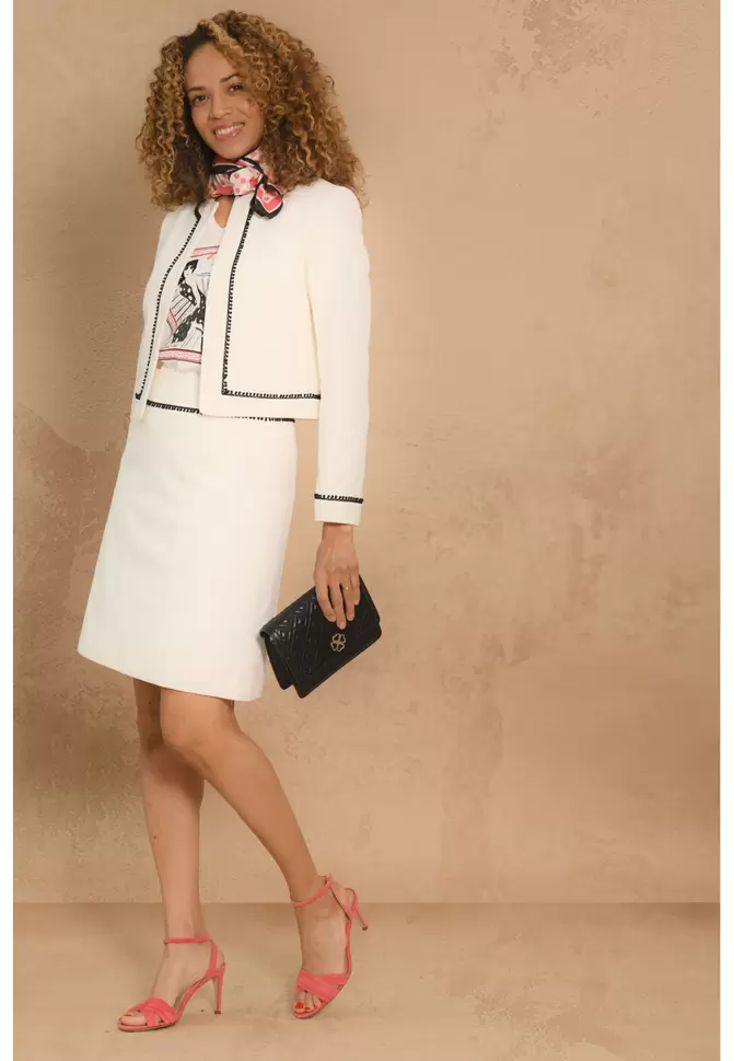 JUPE - OFF WHITE - DOMAN offre à 159€ sur Un Jour Ailleurs