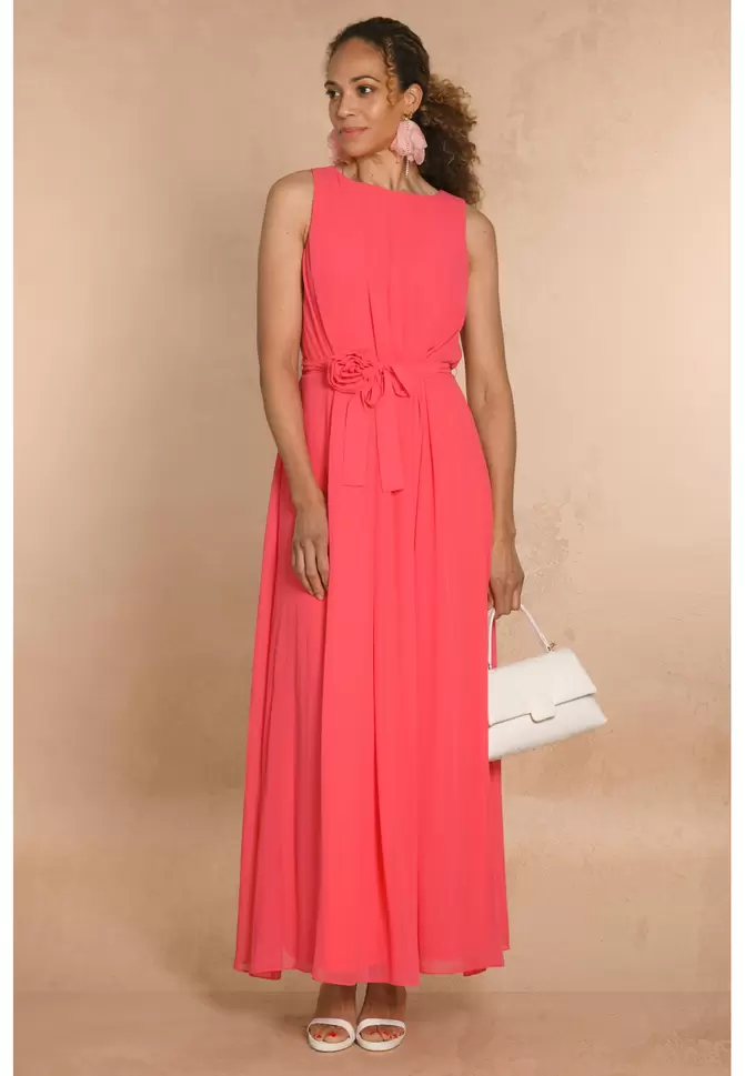 ROBE - CAPUCINE - GYOZA offre à 229€ sur Un Jour Ailleurs