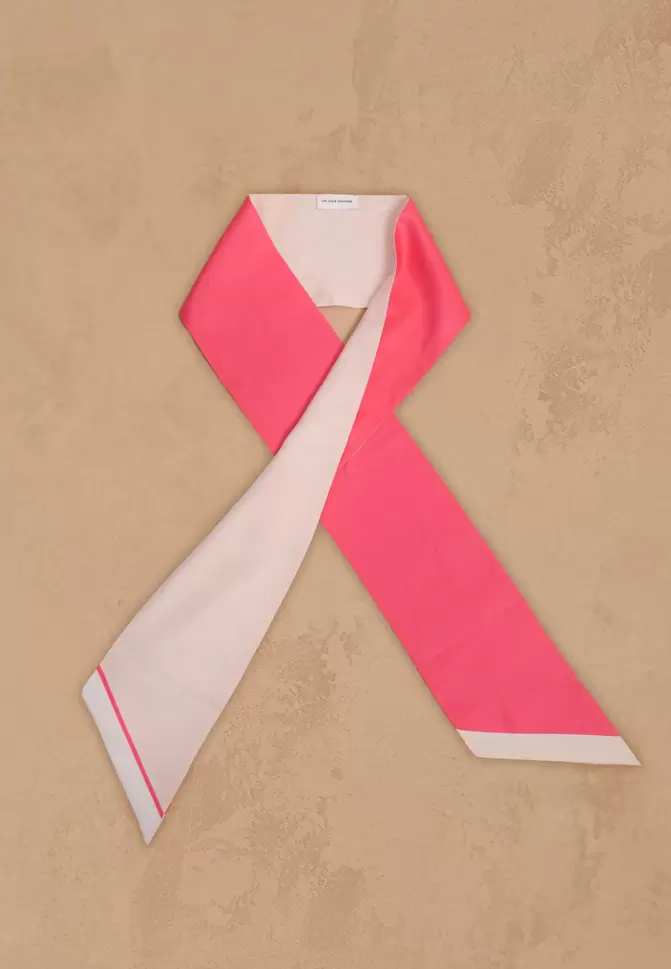 FOULARD CRAVATE - CAPUCINE/LOTUS - GAVOTE offre à 29€ sur Un Jour Ailleurs