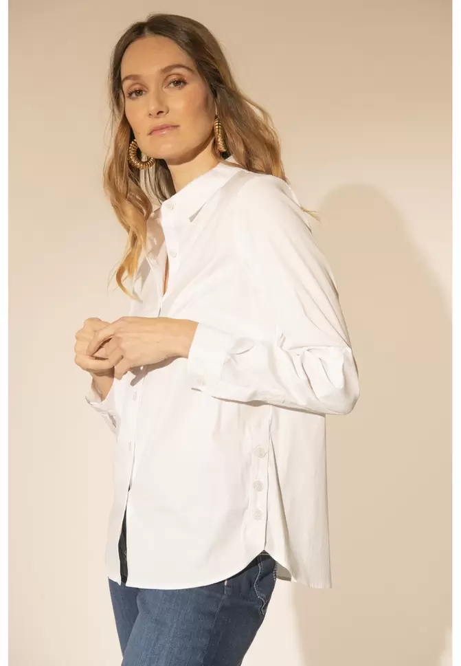 CHEMISE - BLANC - GESIR offre à 119€ sur Un Jour Ailleurs