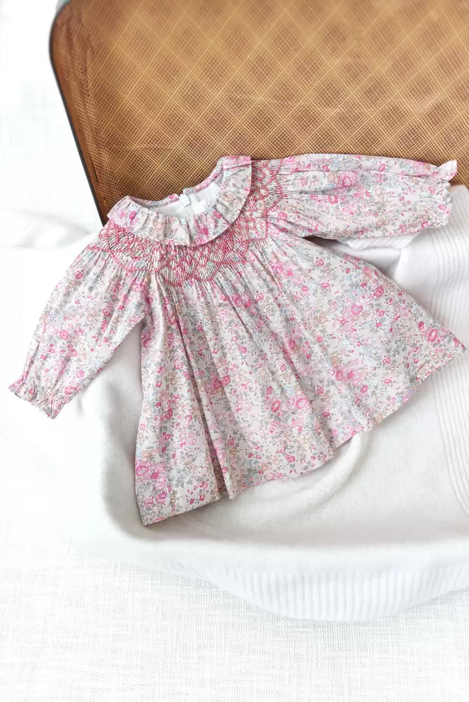 Robe Tissu liberty rose offre à 115€ sur Tartine et chocolat