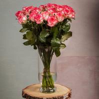 Bouquet Roseraie offre à 44,1€ sur Carrément Fleurs