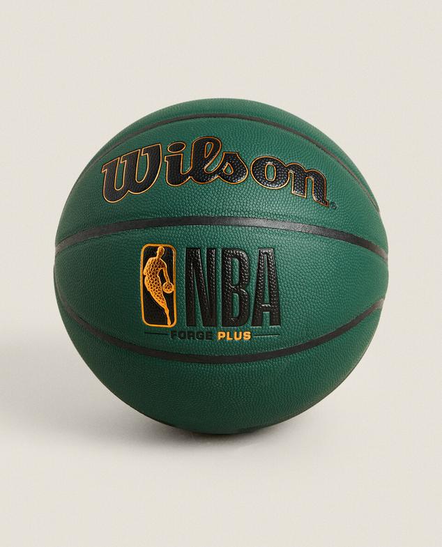 BALLON DE BASKET WILSON offre à 59,99€ sur Zara Home