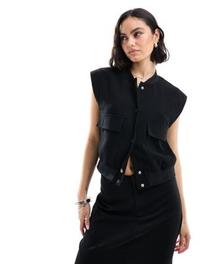 Pimkie - Gilet de tailleur habillé sans manches avec poches - Noir offre à 43€ sur 