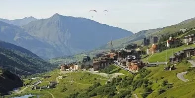 Alpes du Nord - Résidence Azureva Les Menuires offre à 387€ sur Carrefour Voyages