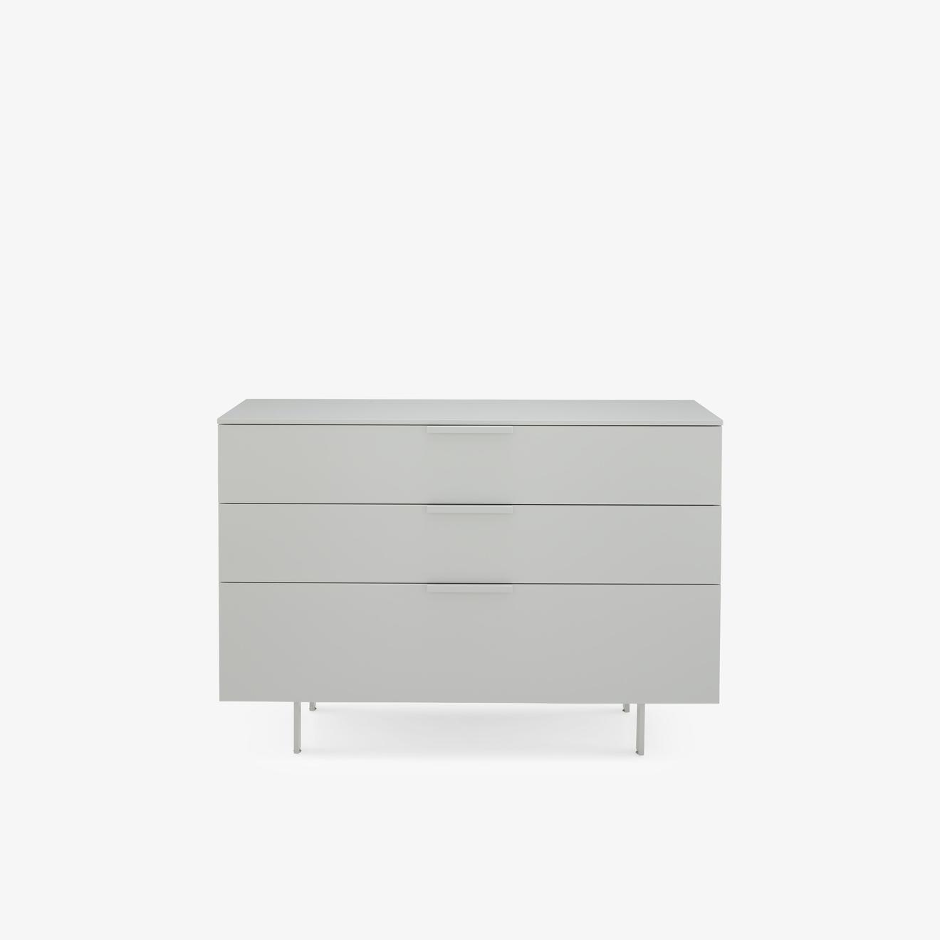 Everywhere Commode a 3 tiroirs c 26 offre à 2888€ sur Cinna