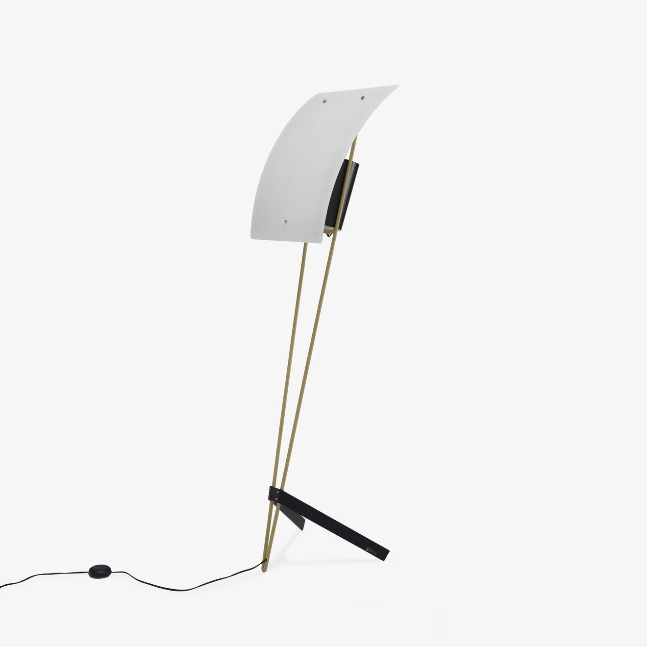 G30 Lampadaire offre à 1950,61€ sur Cinna