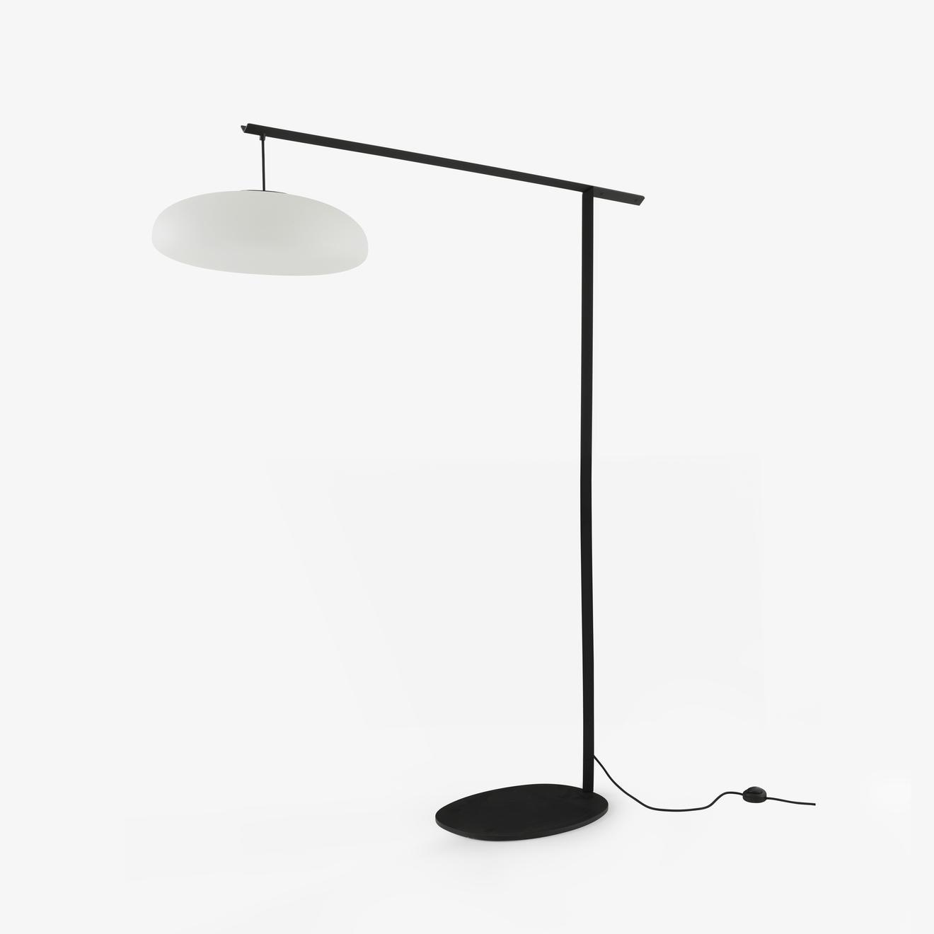 Pukka Lampadaire offre à 1466,12€ sur Cinna