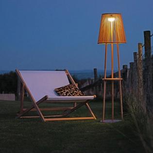 Lampadaire bois solaire Lamp Solar Mobil offre à 266,41€ sur Desjoyaux