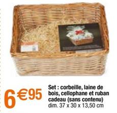 Set: Corbeille, Laine De Bois, Cellophane Et Ruban Cadeau (sans Contenu)