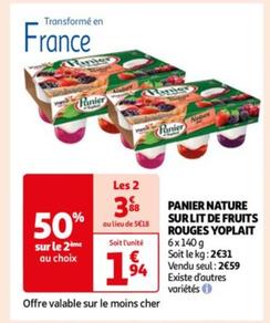 Panier Nature Sur Lit De Fruits Rouges