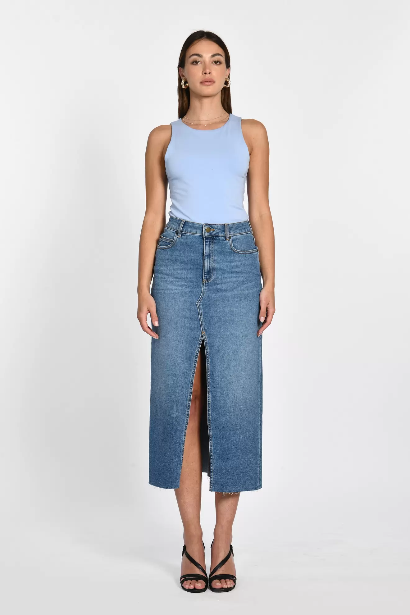 JUPE LONGUE JEAN JESSIE STONE BLUE offre à 53,4€ sur Kookai