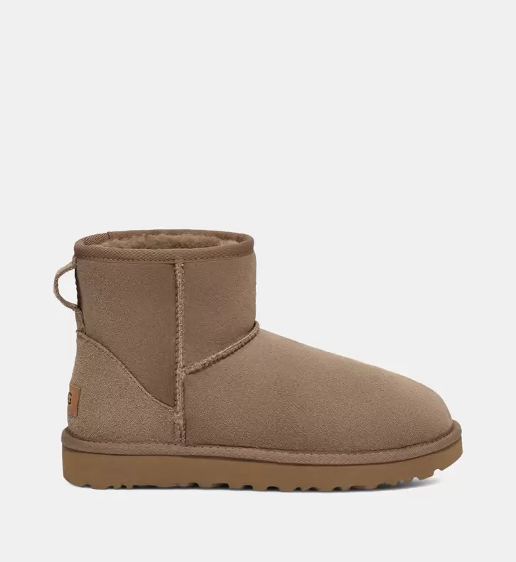 Bottines Classic Mini II en cuir offre à 189,95€ sur Galeries Lafayette