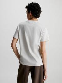 T-shirt relaxed avec motif offre à 34€ sur Calvin Klein