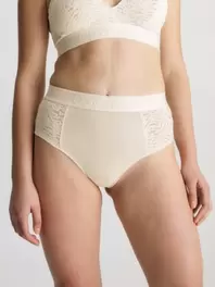 Culotte taille haute offre à 13€ sur Calvin Klein