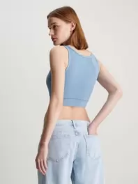 Crop Top en coton délavé offre à 22€ sur Calvin Klein