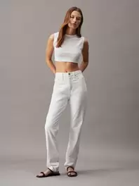 Crop Top entièrement imprimé offre à 24€ sur Calvin Klein