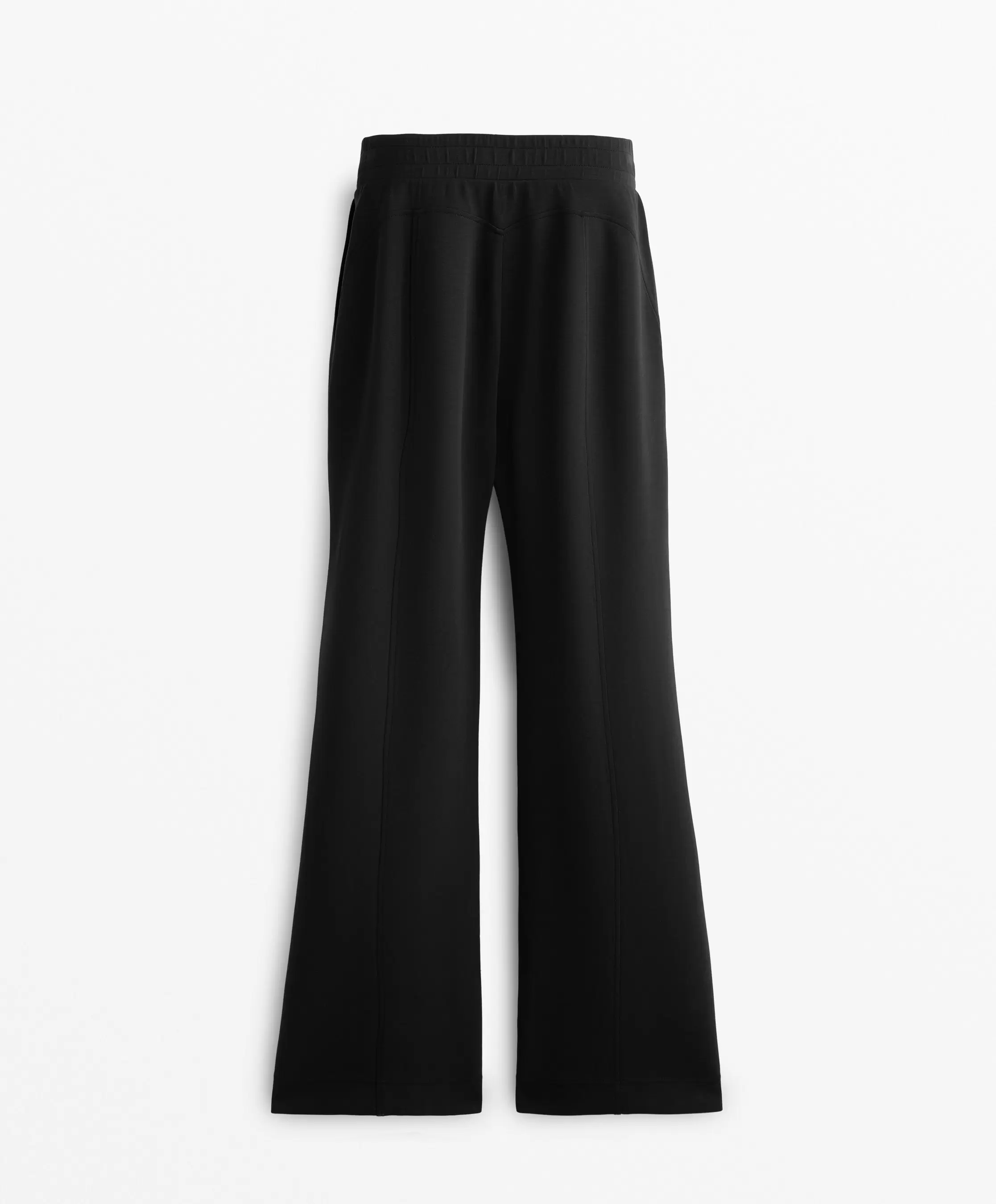 Flare trousers with soft-touch modal offre à 45,99€ sur Oysho
