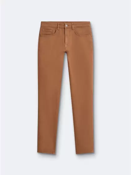 Jean couleur slim en coton élasthane uni offre à 18€ sur Devred