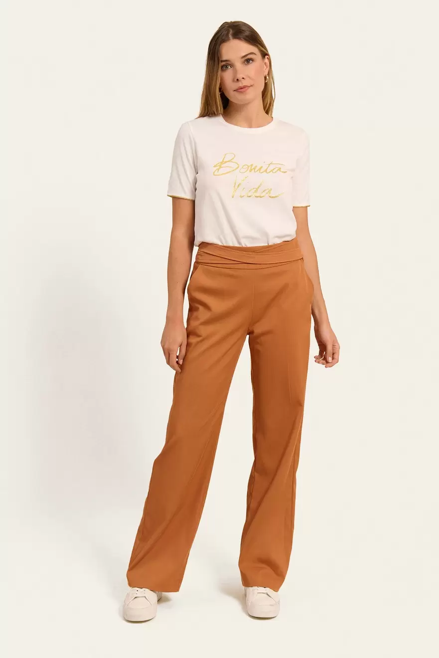 Pantalon Elodie offre à 55€ sur Naf Naf