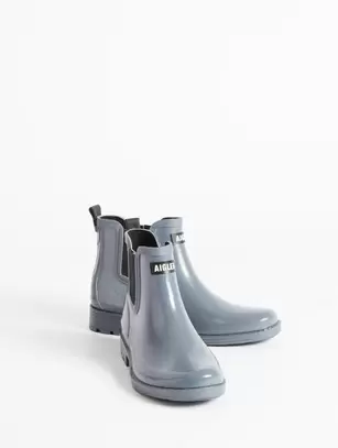 La bottine de pluie, empruntée au monde équestre offre à 55€ sur Aigle