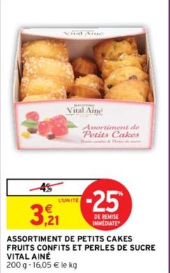 Maison Vital Ainé - Assortiment De Petits Cakes Fruits Confits Et Perles De Sucre offre à 3,21€ sur Intermarché Hyper