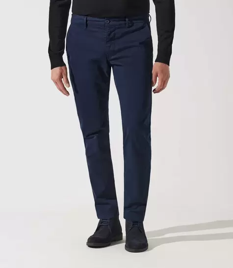 Pantalon chino marine VALOR offre à 69,99€ sur Izac