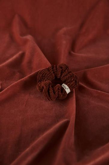 maison123 x chou²
 on adore ce chouchou en velours côtelé 100% coton, fabriqu&eacu             ...                             voir plus