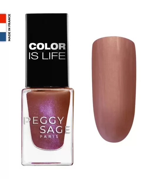 Vernis à ongles COLOR IS LIFE - Metallic chic offre à 3,9€ sur Peggy Sage