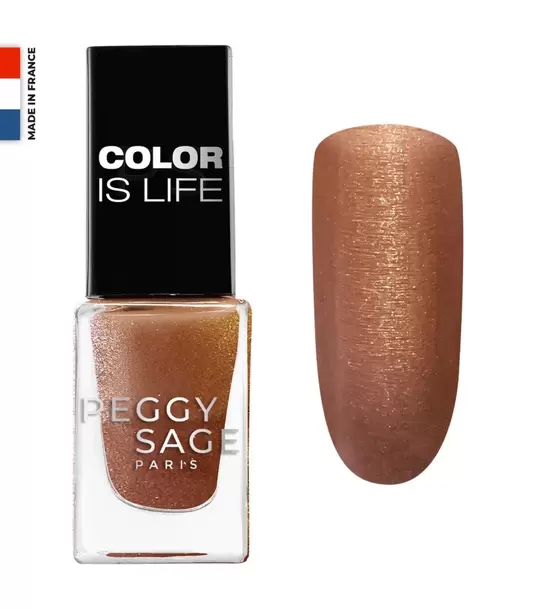 Vernis à ongles COLOR IS LIFE - Golden romance offre à 3,9€ sur Peggy Sage