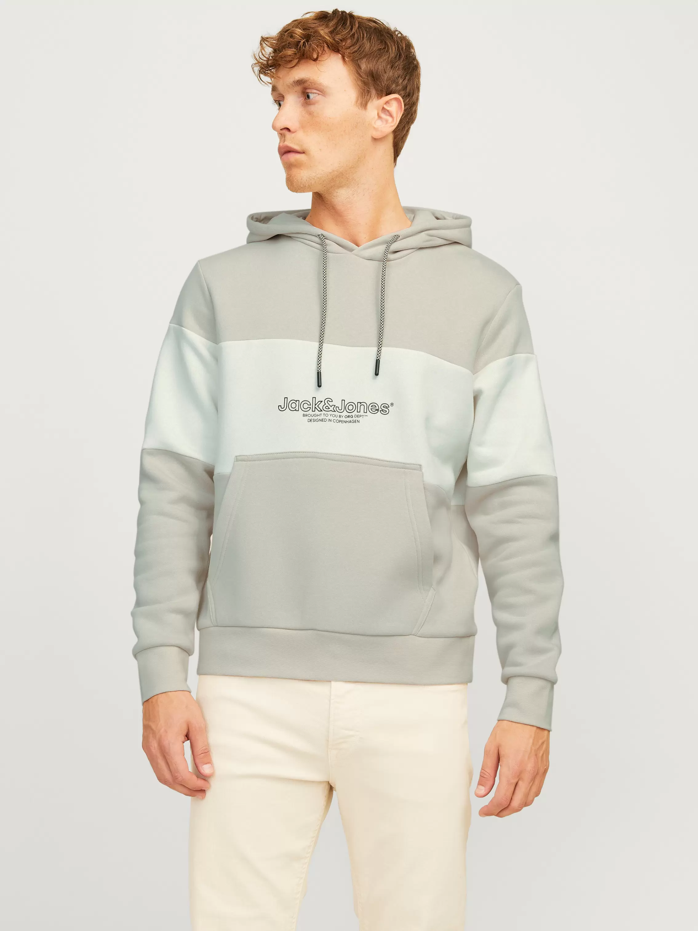 Sweat à capuche Effet colour block offre à 29,99€ sur Jack & Jones