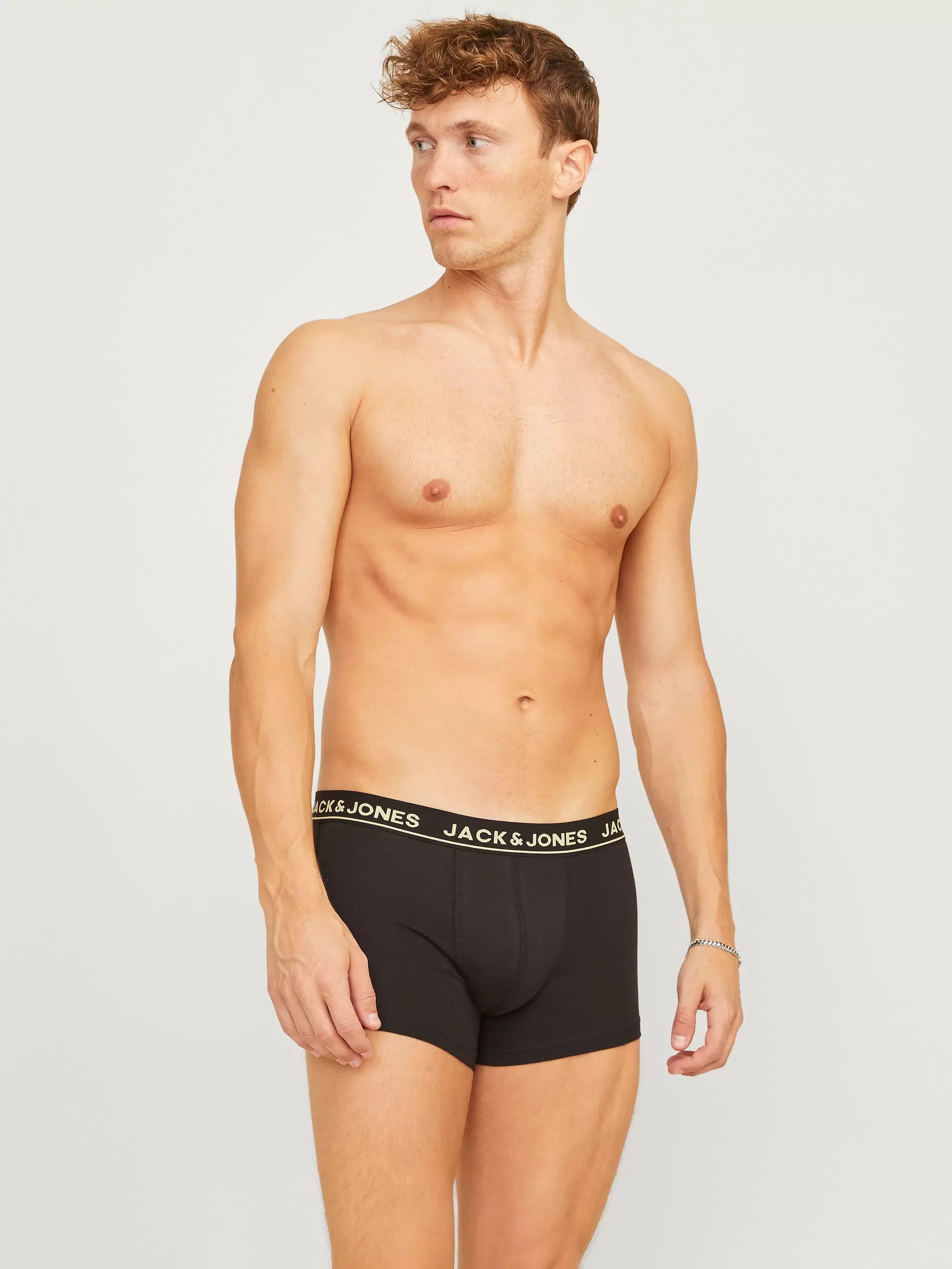 Pack de 5 Boxers offre à 31,99€ sur Jack & Jones