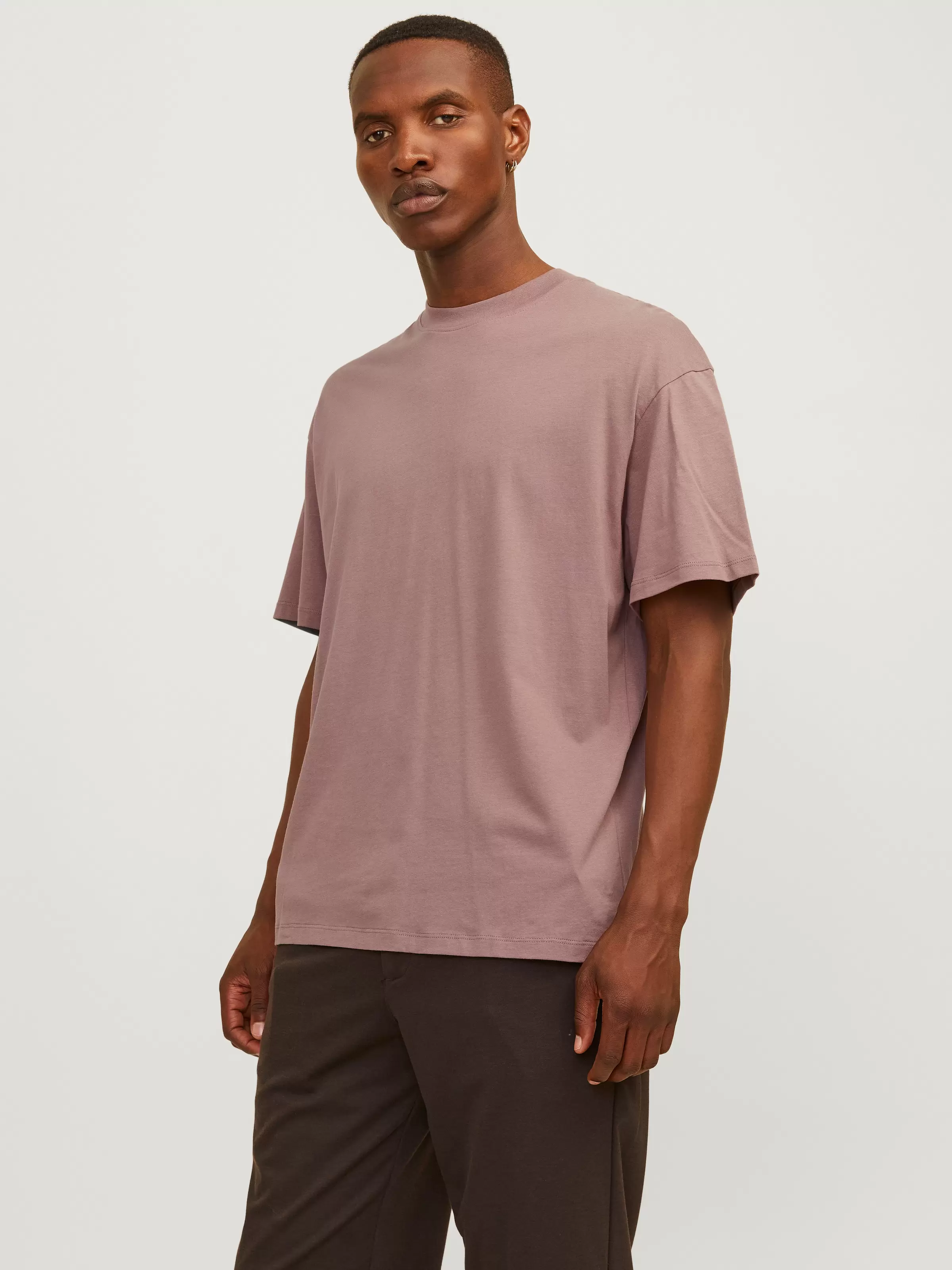 T-shirt Uni Col rond offre à 11,99€ sur Jack & Jones