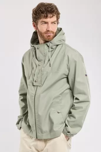 Water-repellent jacket - cotton offre à 169€ sur Armor Lux