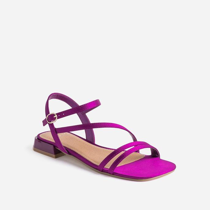 Sandale TEXTO violet satiné offre à 18€ sur Texto