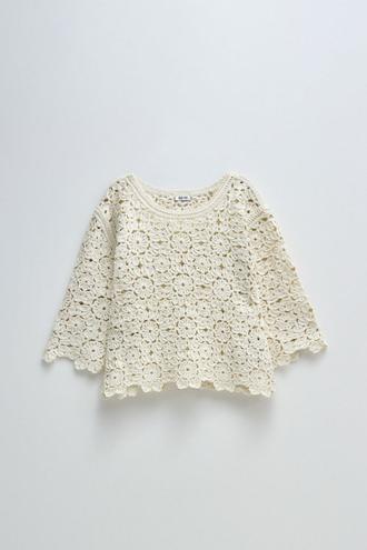 PULL EN CROCHET FLEURI offre à 69,95€ sur Salsa